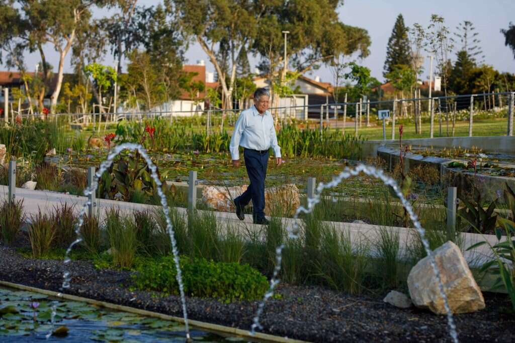 צבי גוב- ארי. | לירון מולדובן