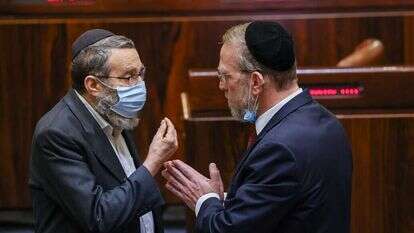 פינדרוס וגפני במליאת הכנסת. | נועם מושקוביץ, דוברות הכנסת