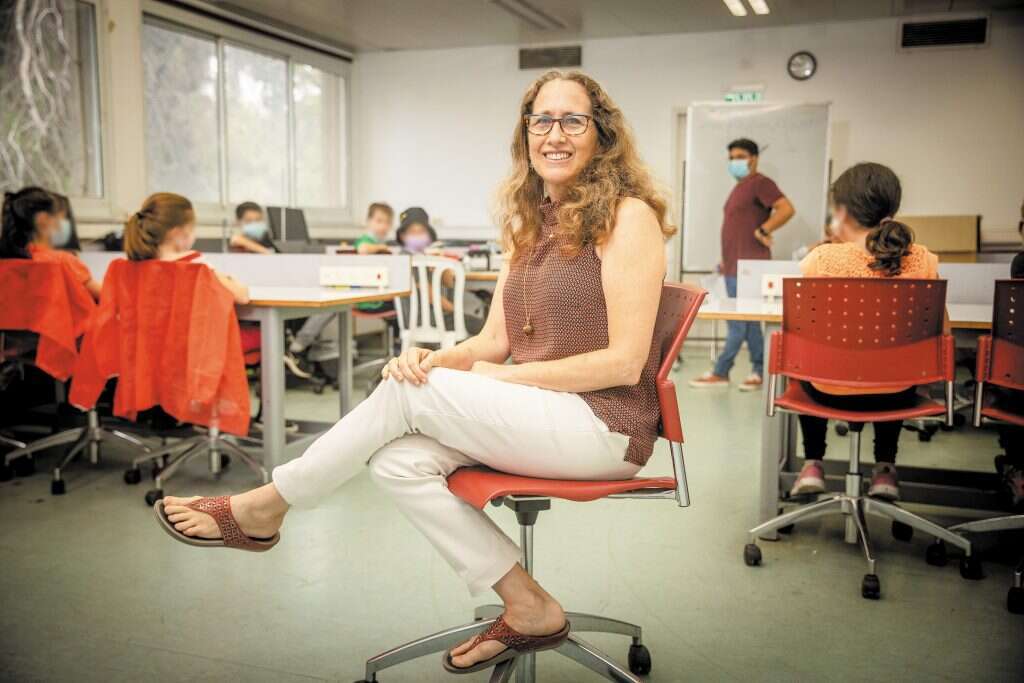 ד"ר אסנת כהן. | יונתן זינדל,פלאש 90