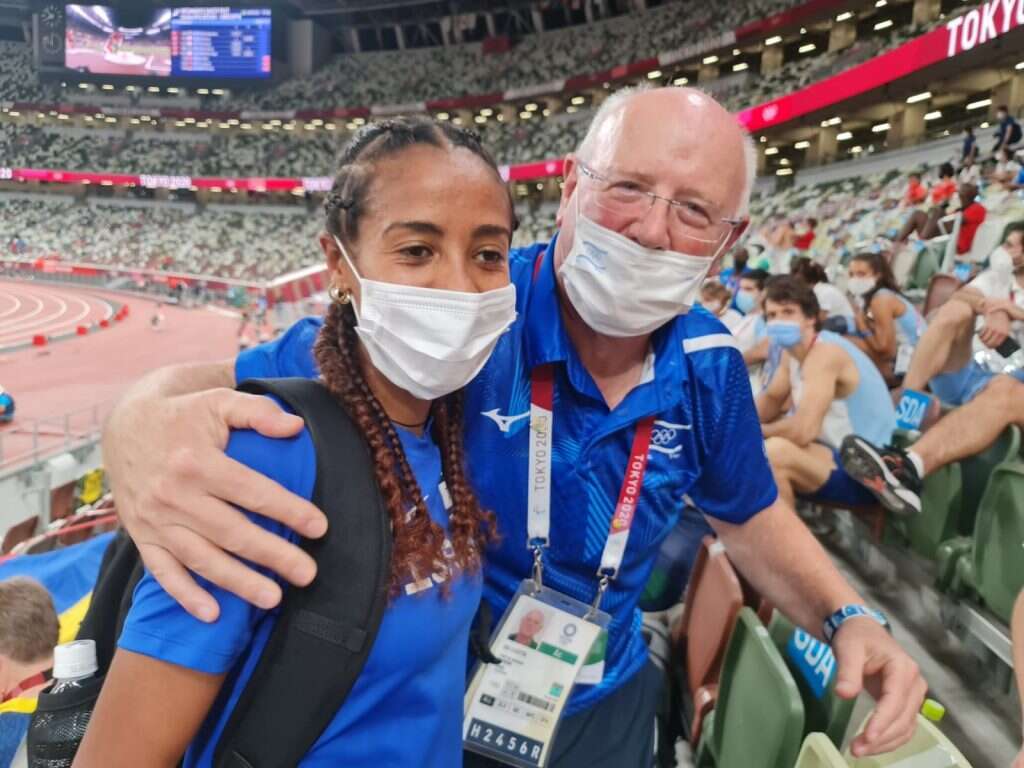 לוסטיג והאתלטית סלאמוויט באיולין־טפרי, שקבעה שיא ישראלי חדש בתחרות ריצת 5000 מטר. | עמית שיסל, הוועד האולימפי בישראל