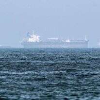 המכלית המותקפת "מרסר סטריט" עוגנת השבוע בנמל
פוג'ירה באיחוד האמירויות. | EPA