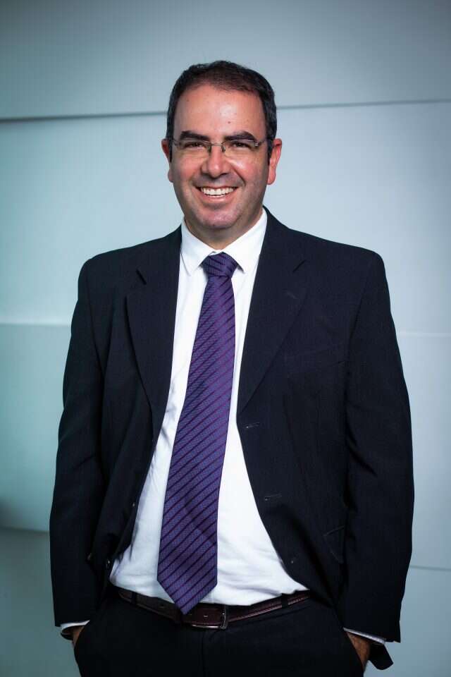 ד"ר גיל לימון. | אריק סולטן