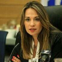 "חיסונים זה לא חינוך". שאשא־ביטון. | אורן בן־חקון