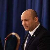 נפתלי בנט בקבינט הקורונה השבועי. | EPA נפתלי בנט בקבינט הקורונה השבועי. | EPA