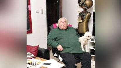 יגאל תומרקין. | אלי דסה