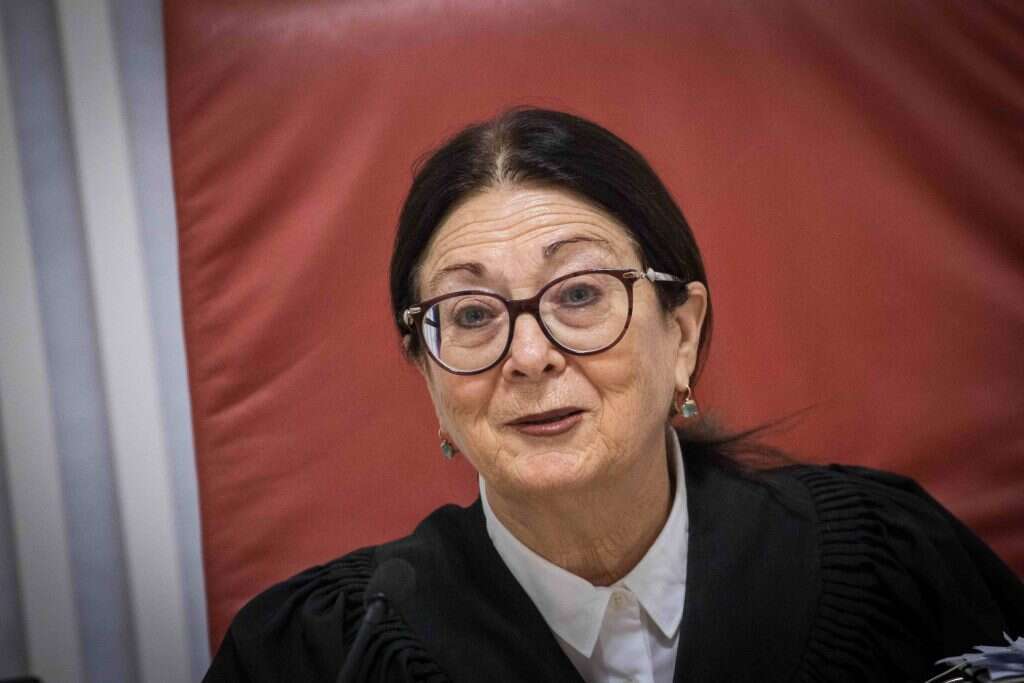 נשיאת העליון אסתר חיות. | יונתן זינדל - פלאש 90 נשיאת העליון אסתר חיות. | יונתן זינדל - פלאש 90