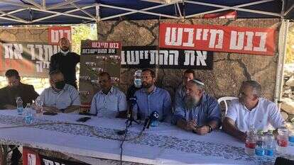 ראשי הרשויות במאהל המחאה. | דוברות בנימין ראשי הרשויות במאהל המחאה. | דוברות בנימין