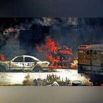 זירת פיצוץ המכלית בלבנון. | AFP