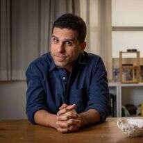 עידו מוסרי. | אריק סולטן