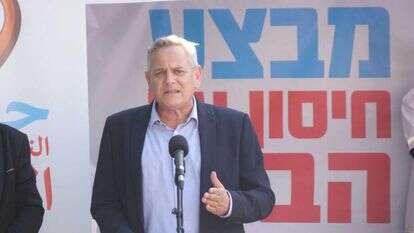 השר הורוביץ בהשקת מבצע "חיסונים עד הבית"