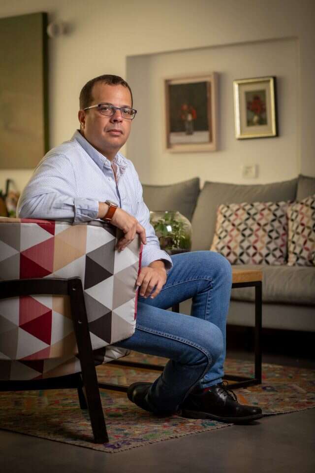 כתיבה היא ממש תשוקה. ליעד שהם. | אריק סולטן כתיבה היא ממש תשוקה. ליעד שהם. | אריק סולטן