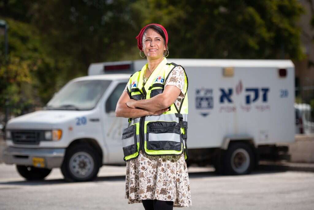 מרגלית יחד. | שריה דיאמנט