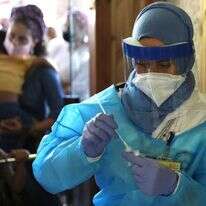 בדיקות קורונה מהירות. | EPA