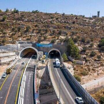 כביש המנהרות. | שיכון ובינוי SkyVideo