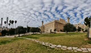 מערת המכפלה. | אלימלך קרזן