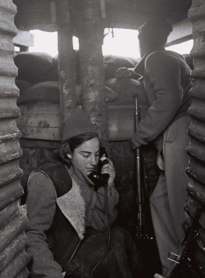 "חצי מהחברים היו נשים. איפה הן בכל העשייה?". עמדת שמירה בעין־חרוד, 1948 | קלוגר זולטן - לע"מ