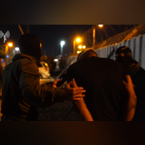 אחד האסירים הנמלטים שנעצרו הלילה. | דובר צה"ל