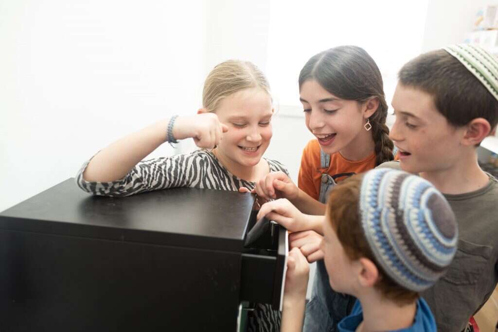 שבע בכפר. | סיגל קרימולובסקי