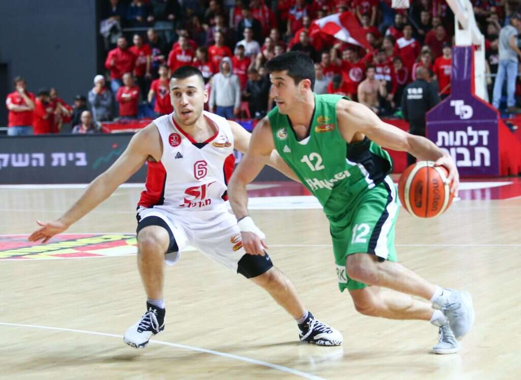 הזדמנות מקצועית ראשונה. בימיו בהפועל תל–אביב. | דני מרון