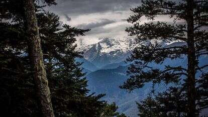 רכס הרים סמוך לעמק אראן, ספרד. | אנחל גרסיה, בלומברג