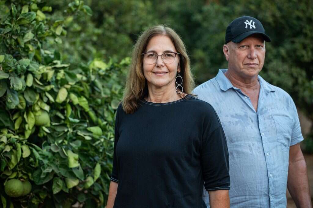 "רציתי לדבר על אמא שלי". כהן וגורפינקל | אבישג שאר־ישוב "רציתי לדבר על אמא שלי". כהן וגורפינקל | אבישג שאר־ישוב