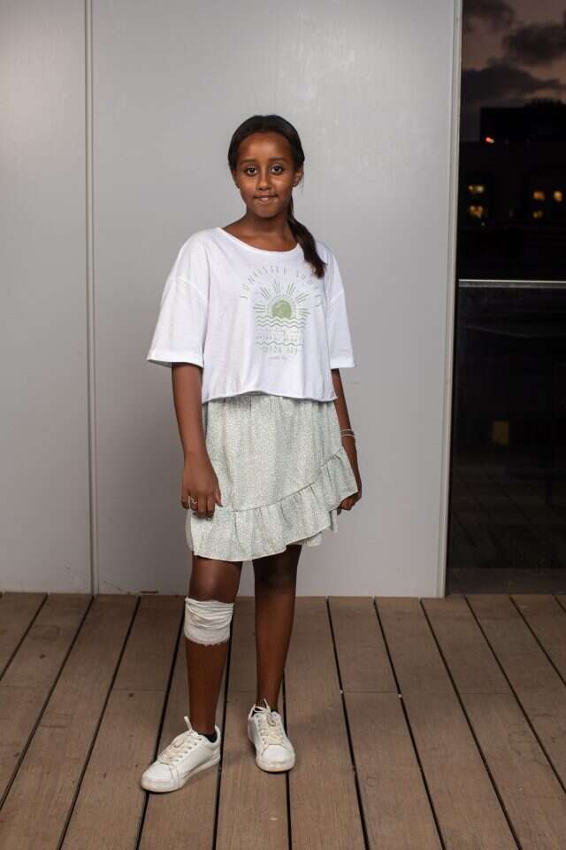 טמנו-שטה. | אבישג שאר ישוב