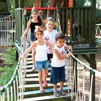 מוזיאון האשליות. | יוסי צבקר