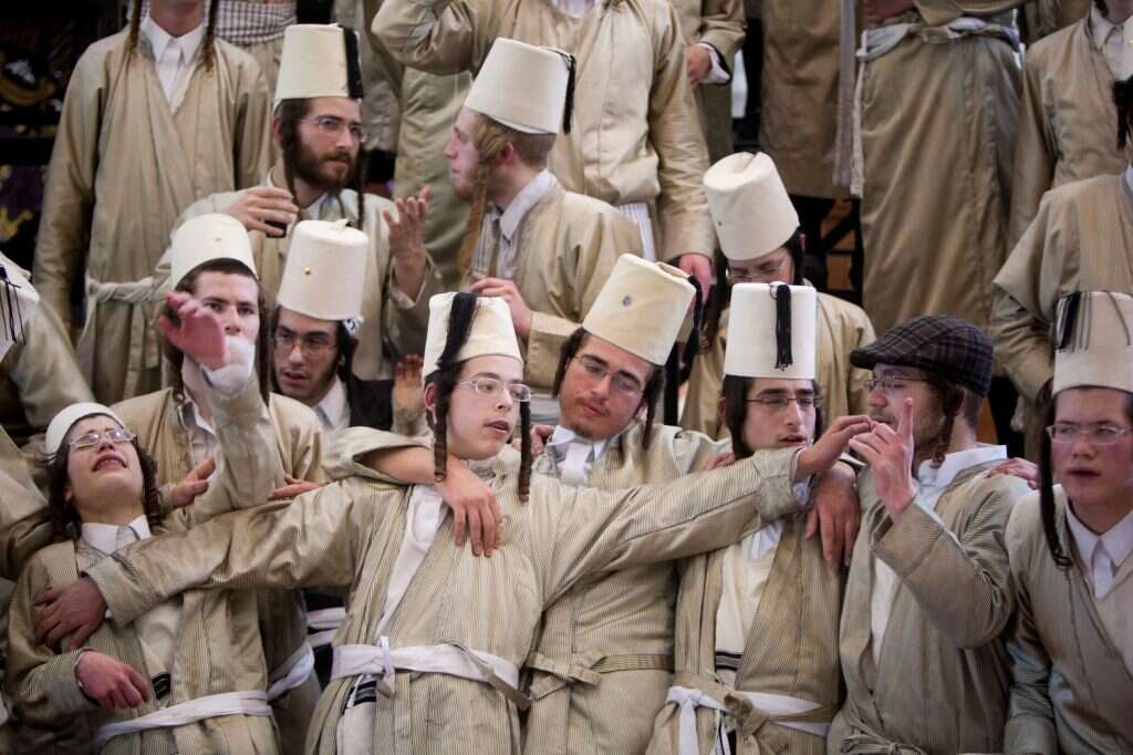 פורים בחסידות תולדות אברהם יצחק בירושלים | יונתן זינדל, פלאש 90