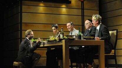 שבתאי חיפש במקרא הקבלות להווה. מתוך המחזה "אוכלים" על אחאב וכרם נבות, תיאטרון החאן. | גדי דגון