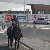 שוטר סמוך למרכז "ביג" בבאר־שבע, | דוברות המשטרה