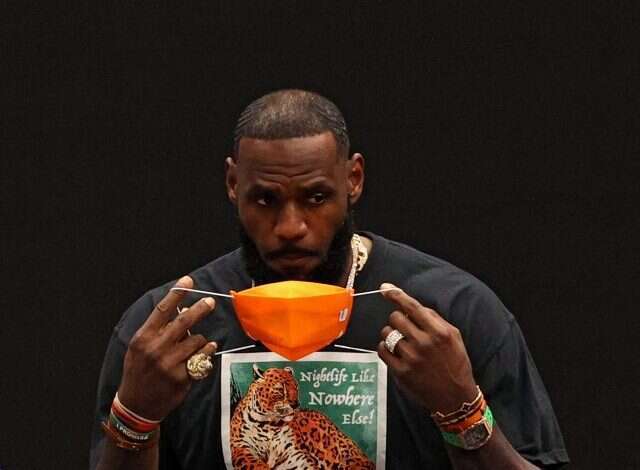 "הייתי סקפטי, אבל הרגשתי שזה מה שהכי יתאים לי, למשפחה ולחברים". לברון ג'יימס. | גטי אימג'ס "הייתי סקפטי, אבל הרגשתי שזה מה שהכי יתאים לי, למשפחה ולחברים". לברון ג'יימס. | גטי אימג'ס