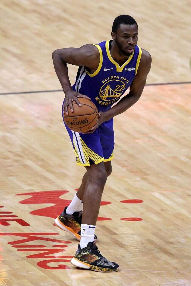 הסירוב להתחסן מאיים על 30 מיליון דולר לעונה ו־ 20 נקודות במשחק. ויגינס. | גטי אימג'ס הסירוב להתחסן מאיים על 30 מיליון דולר לעונה ו־ 20 נקודות במשחק. ויגינס. | גטי אימג'ס