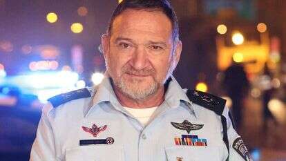 מפכ"ל המשטרה קובי שבתאי. | קוקו