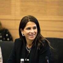 מירב בן ארי.