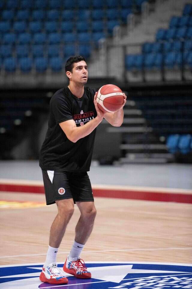 איתי שגב. | שריה דיאמנט