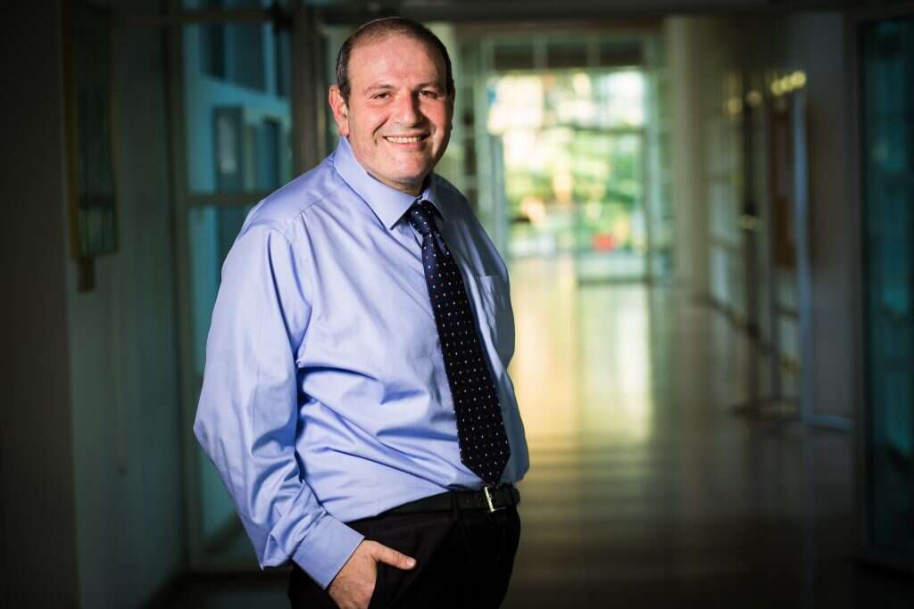 פרופ' שחר ליפשיץ, | אריק סולטן