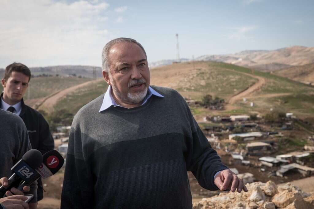 ליברמן. הדס פרוש, פלאש 90