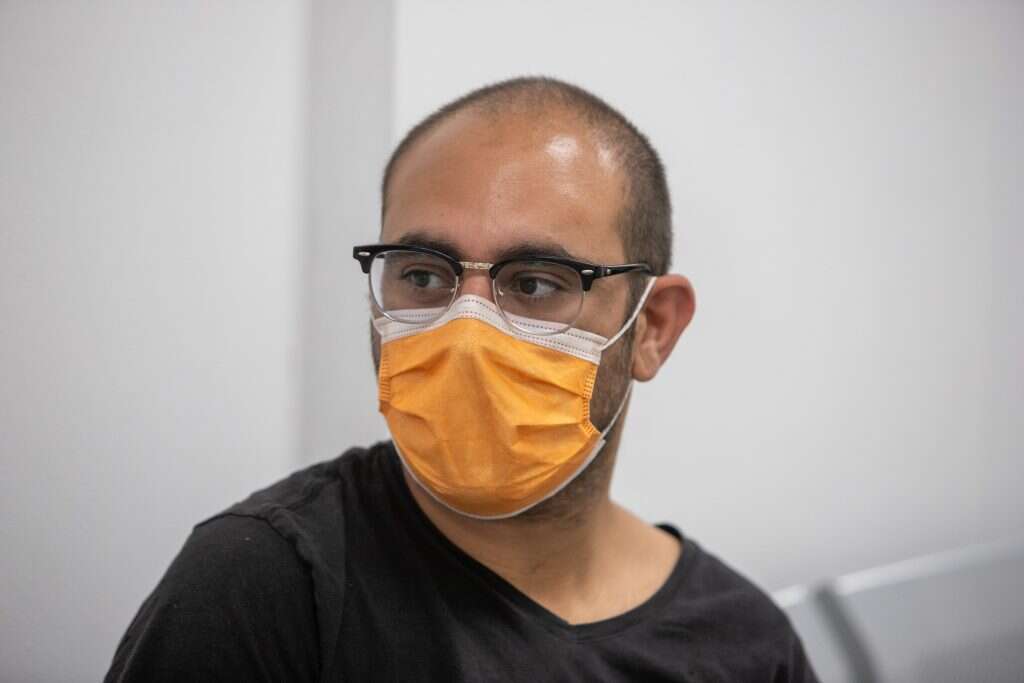 שלו. | יוסי אלוני