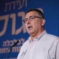 אנצ׳ו גוש - ג׳יני