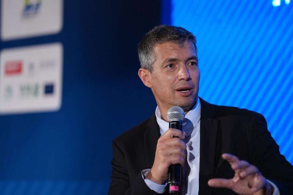 השר יועז הנדל. | אנצ'ו גוש ג'יני השר יועז הנדל. | אנצ'ו גוש ג'יני