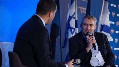 שר השיכון זאב אלקין בועידת הגולן. | אנצ'ו גוש- ג'יני