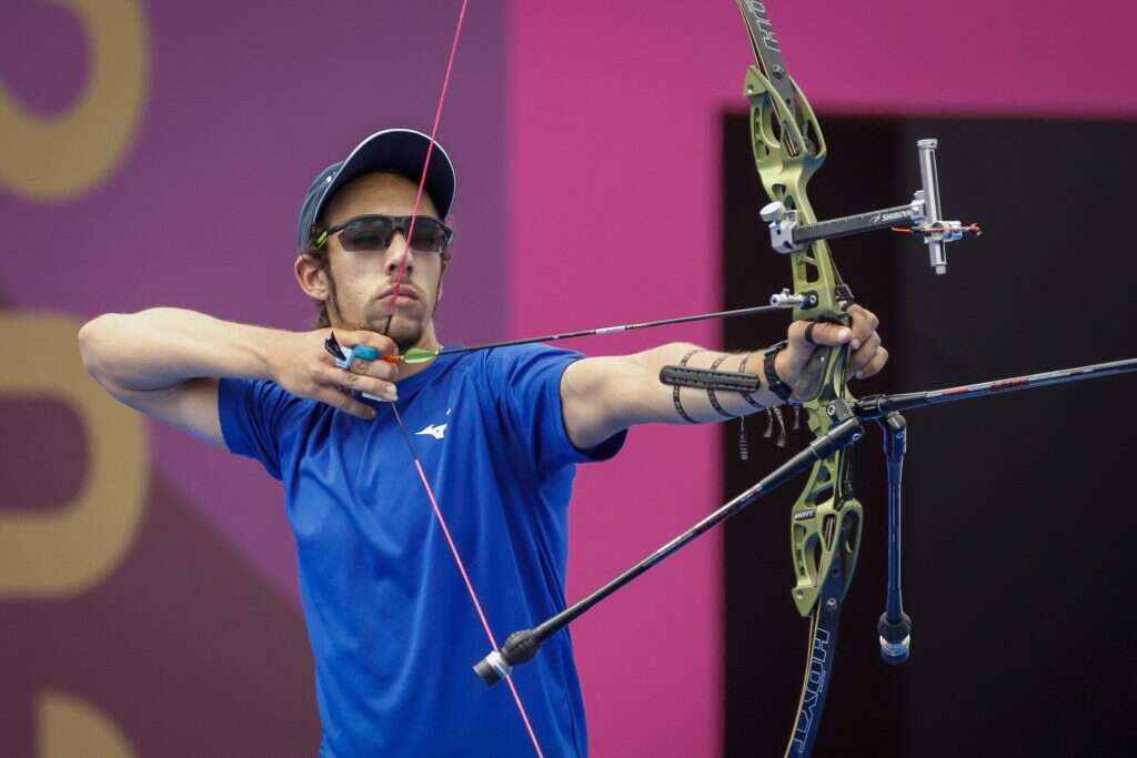 לא נשבר מהפסדים. שני בפעולה. | EPA לא נשבר מהפסדים. שני בפעולה. | EPA