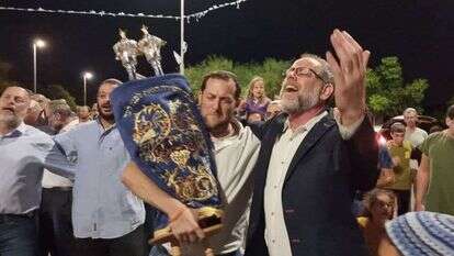 הכנסת ספר התורה. | רועי חדי