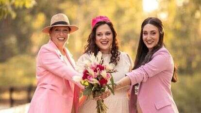 "הצלחנו לגלות את הסרטן בזמן ואנחנו מצטלמות כדי שעוד נשים יבינו שאין מה להתבייש במחלה הזאת". חודש המודעות לסרטן השד. | יודפת לב ארי