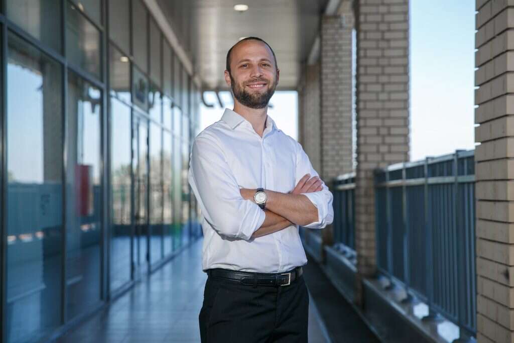 הרב עידו פכטר. | לירון מולדובן