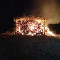 המתבן שנשרף בקיבוץ הסמוך לקריית שמונה, הלילה