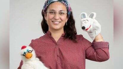 ליאת נוזיק, בובנאית. | שריה דיאמנט