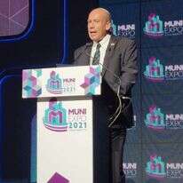 מבקר המדינה מתניהו אנגלמן בוועידת השלטון המקומי, 2021