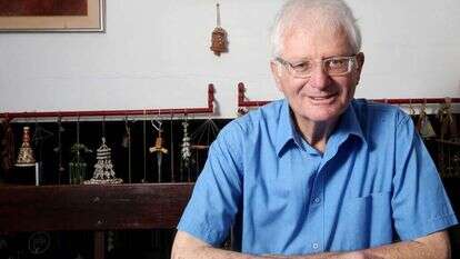 ד"ר צבי צמרת ז"ל. | מרים צחי