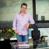 רפאל ים. | אריק סולטן